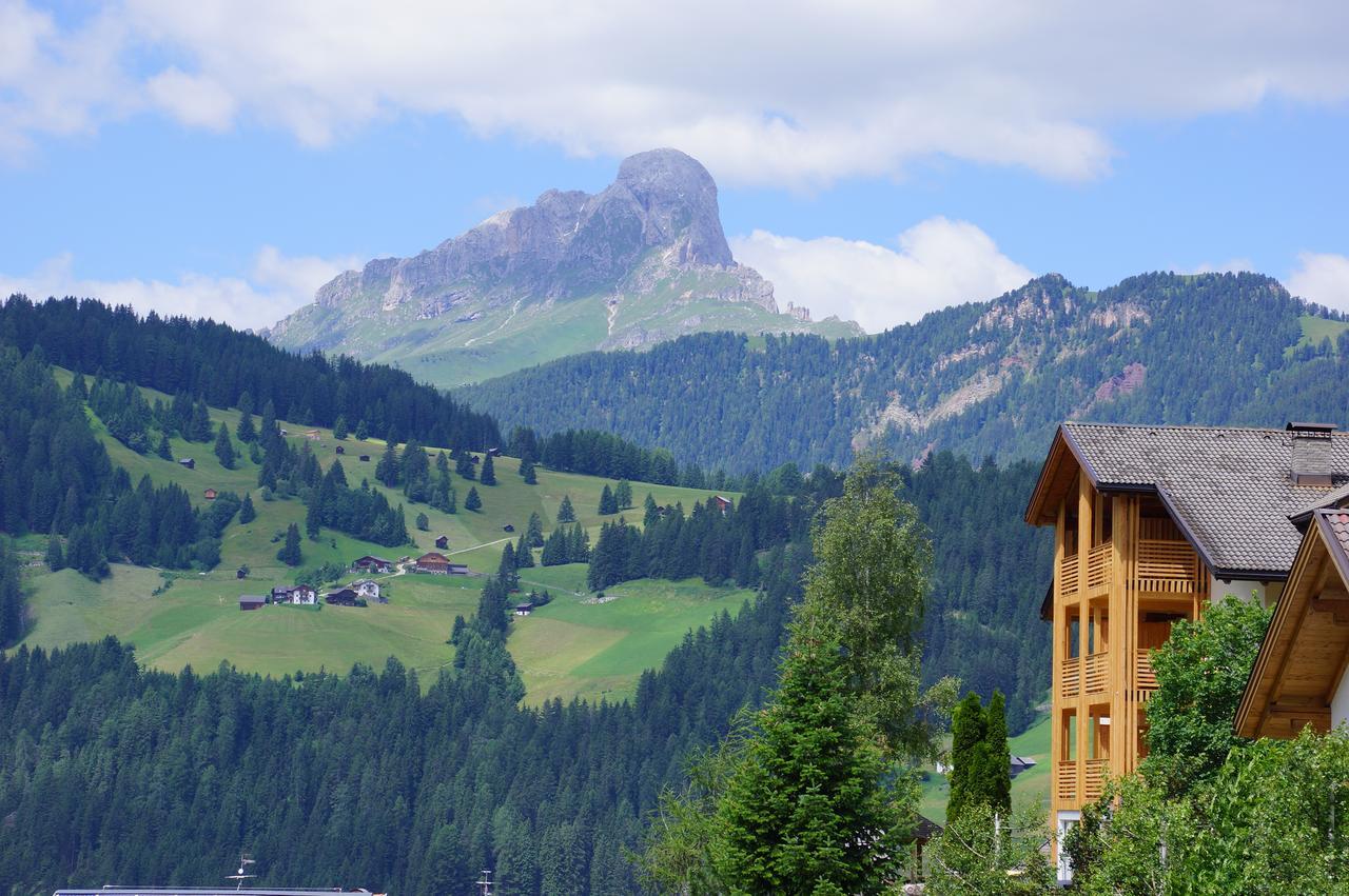La Palsa Hotell La Valle Exteriör bild