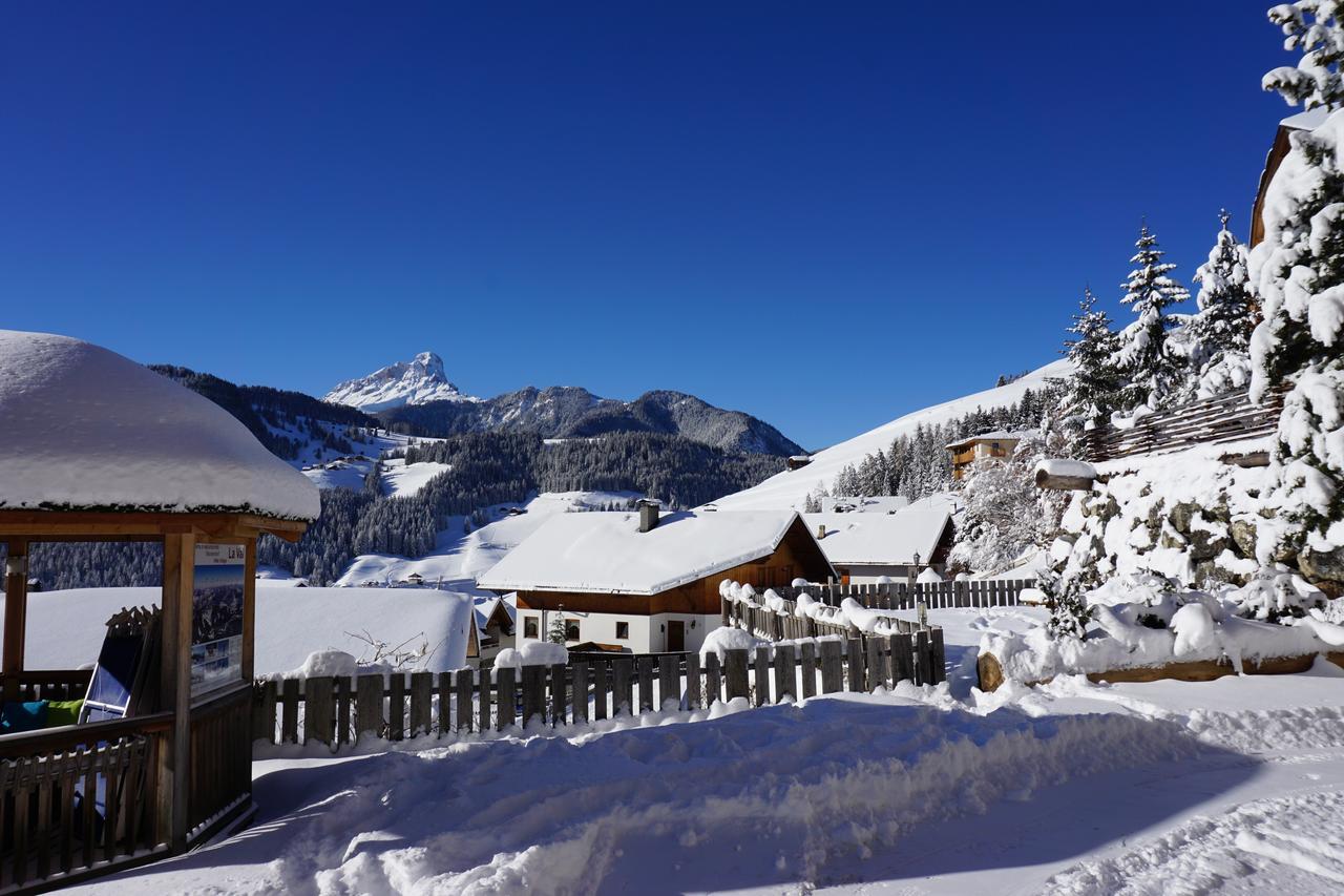 La Palsa Hotell La Valle Exteriör bild
